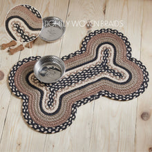 Load image into Gallery viewer, Sawyer Mill Charcoal Creme Indoor/Outdoor Medium Bone Rug