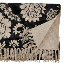 Load image into Gallery viewer, Floral Table Runner