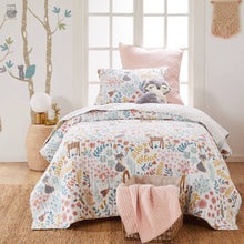 Load image into Gallery viewer, Fancy Forest Quilt Set - Twin