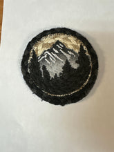 Load image into Gallery viewer, Seasonal Braided Coasters