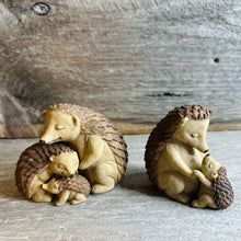 Load image into Gallery viewer, Hugging Hedgehogs Shelf Sitter Set