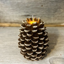Load image into Gallery viewer, Pinecone Moving Flame LED Candle