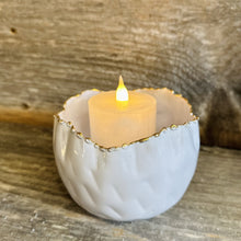 Load image into Gallery viewer, Scalloped Gold Edge Bowls