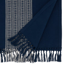 Load image into Gallery viewer, Stripe Table Runner
