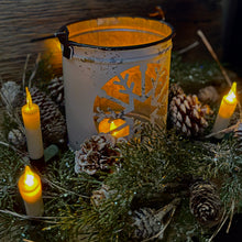 Load image into Gallery viewer, Holiday LED Candle Set of 10 with Remote