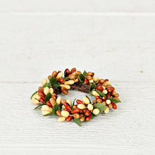 Load image into Gallery viewer, Pumpkin Spice Pip Berry Taper/Napkin Ring
