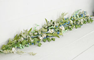 Lakeside Garden Garland