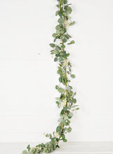 Load image into Gallery viewer, Seeded Silver Dollar Garland
