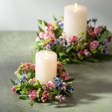 Load image into Gallery viewer, Spring Florals Ring 4.5&quot;
