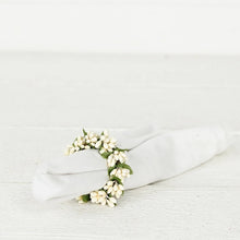 Load image into Gallery viewer, Vanilla Pip Berry Taper/Napkin Ring
