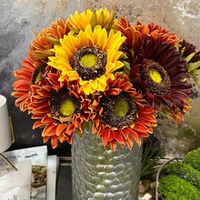 Load image into Gallery viewer, Rustic Antique Collection Sunflower Stems
