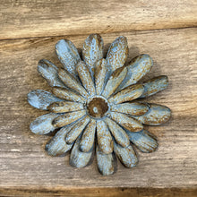 Load image into Gallery viewer, Distressed Painted Metal Flowers
