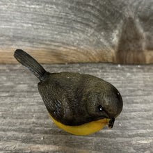 Load image into Gallery viewer, Small Spring Robin Resin Bird Figure
