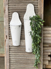 Load image into Gallery viewer, Grace and Grit Wall Bucket - Cream
