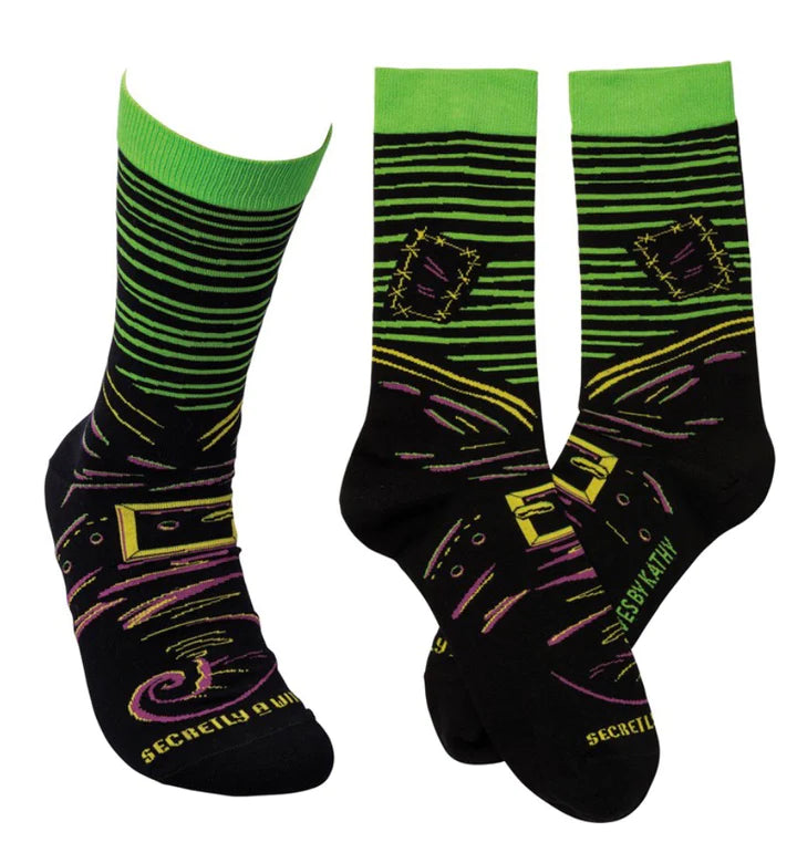 Hidden brown socks with green outlet logo