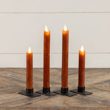 Load image into Gallery viewer, Set/2 Moving Flame Taper Candle
