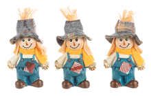 Load image into Gallery viewer, Little Charms Sweet Little Scarecrow
