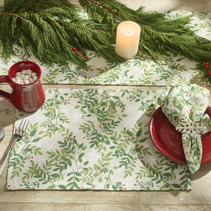 Under the Mistletoe Placemats and Runners