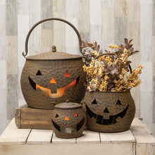 Load image into Gallery viewer, Hammered Rust Metal Jack O Lantern Cauldrons with Lids
