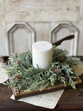 Load image into Gallery viewer, Wind Chill Juniper Rings

