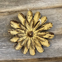 Load image into Gallery viewer, Distressed Painted Metal Flowers
