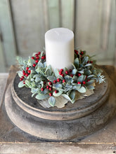 Load image into Gallery viewer, Berry Bright Greens Candle Rings
