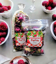 Load image into Gallery viewer, Raspberry Handcrafted Potpourri. AHHHHHMAZING!!!
