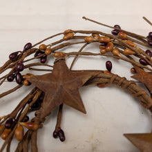 Load image into Gallery viewer, 2.5" Pip Berry Candle Ring with Rusty Stars

