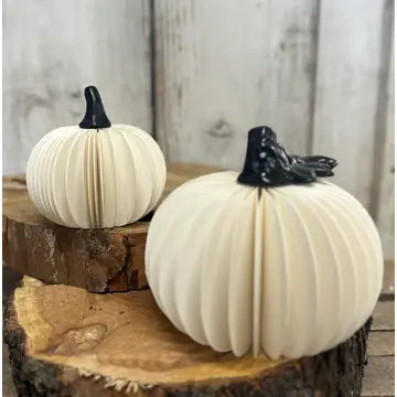 Round Paper Pumpkins