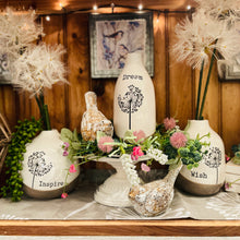 Load image into Gallery viewer, Dandelion Vases
