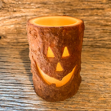 Load image into Gallery viewer, The perfect festive fall candles! These Jack-o-lantern Flameless Cake Candles are so cute to decorate for Halloween!
