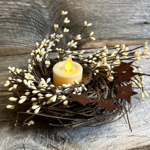 Pip Berry and Rustic Stars Grapevine Base Candle Ring